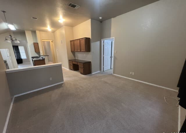 7018 Heathers — photo 5