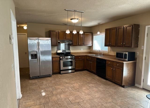 9227 Spring Dawn — photo 4