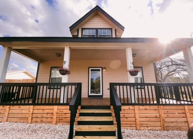 9140 Sailfish Dr — photo 1