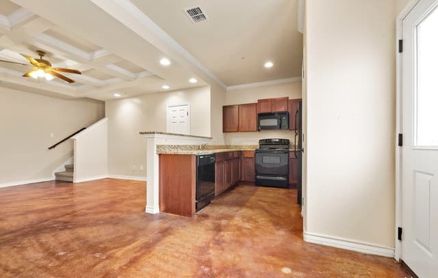 4936 Flipper Dr — photo 4