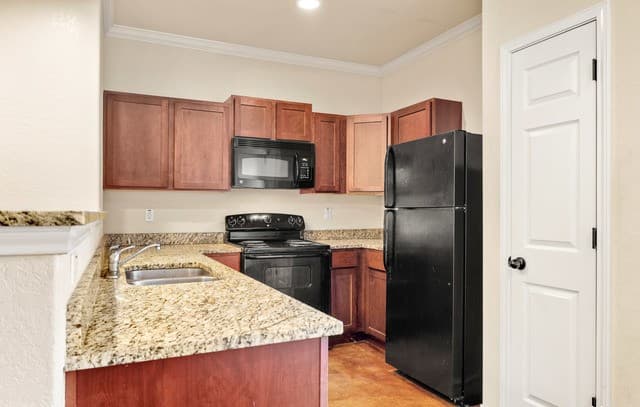 4936 Flipper Dr — photo 5