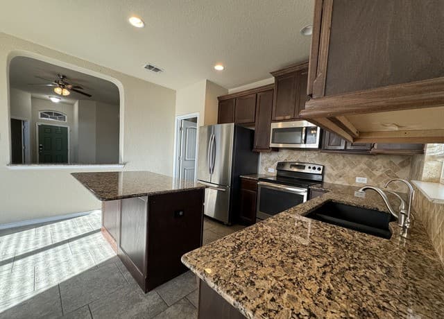 9634 Legislation — photo 4