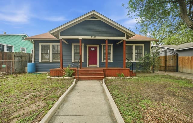 1331 Wildwood — photo 1