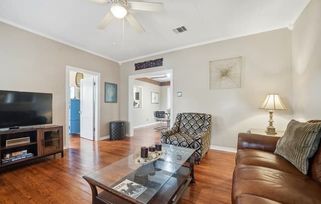 1331 Wildwood — photo 5