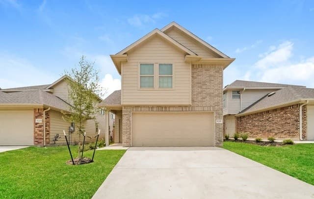 5215 Jade Crossing — photo 2