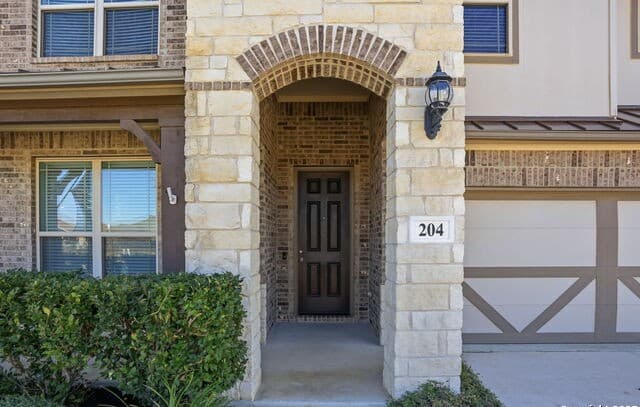 204 Tiltwood Ct — photo 4