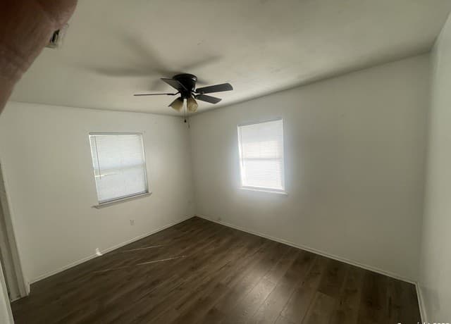 4512 Slayden Dr — photo 4