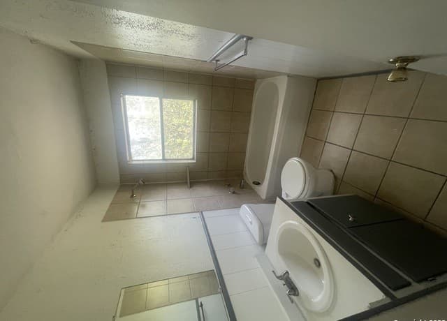 4512 Slayden Dr — photo 5