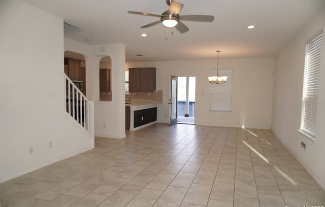 4809 Park Gln — photo 3