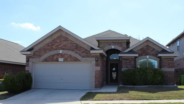 3-bedroom rental at 1322 Oriole in San Antonio TX