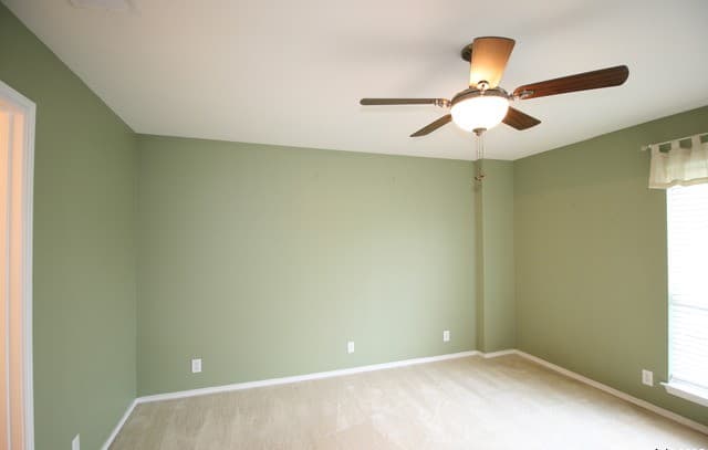 3-bedroom rental at 5615 Canaan Cross in San Antonio, TX — photo 4