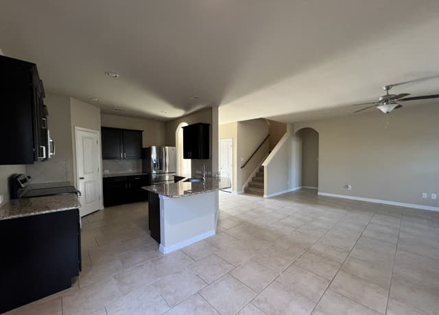 216 Campfire Way — photo 5