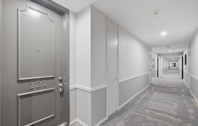 7709 Broadway Unit 121 — photo 4