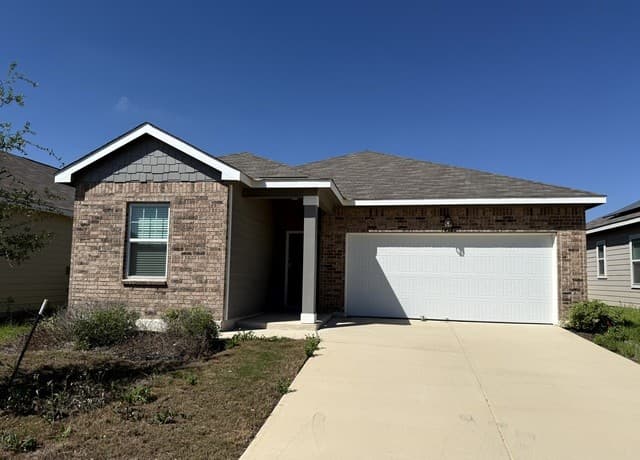3-bedroom rental at 7439 Corral Summit in San Antonio TX