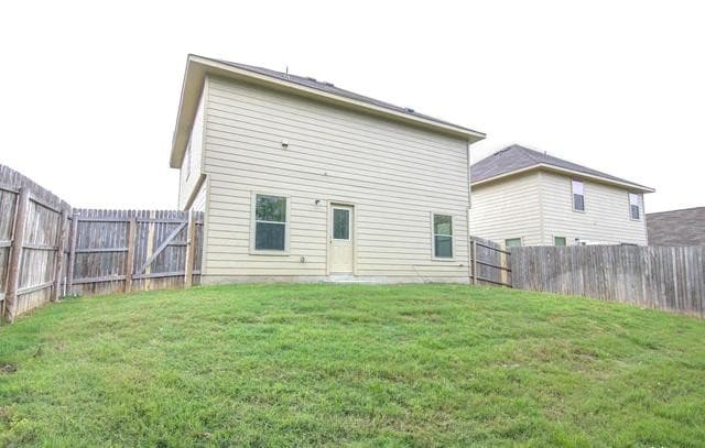 5523 Degan Way — photo 4