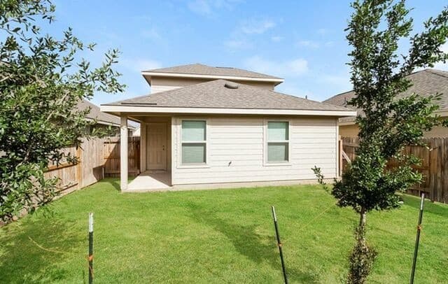 10418 Clearwater Way — photo 2