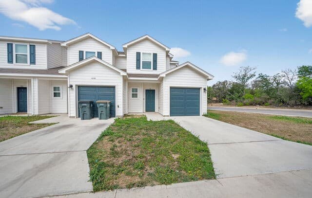 4110 Swans Unit 101 — photo 4