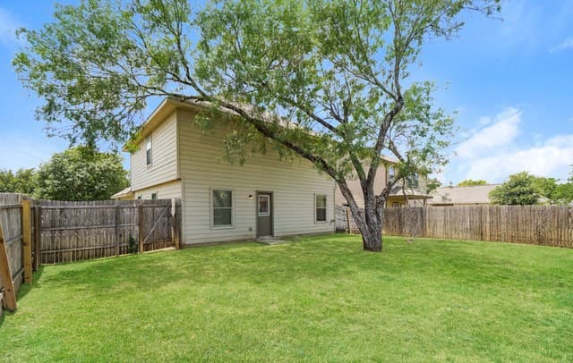 10210 Hunters Pond — photo 3