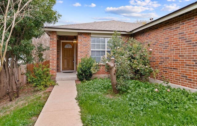 3-bedroom rental at 10215 Tiger Bay in San Antonio, TX — photo 5