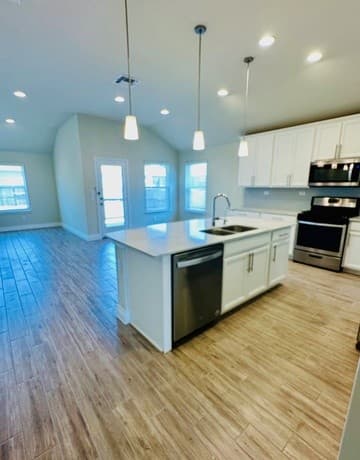 7711 Cottonwood — photo 4