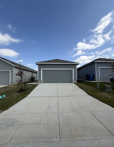 4-bedroom rental at 3726 Glade Creek in San Antonio TX