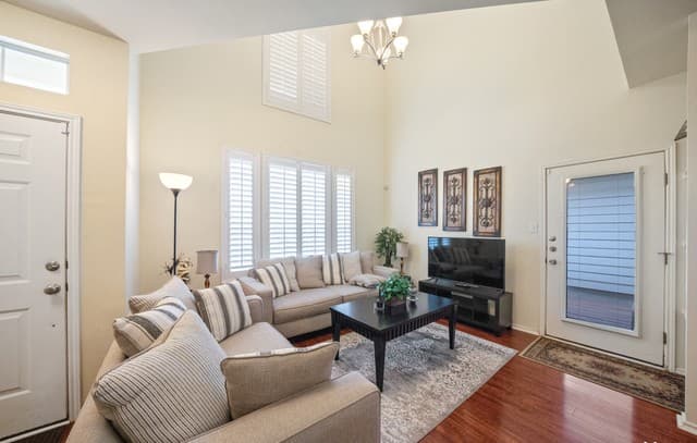 2619 Crown Arbor Dr — photo 5