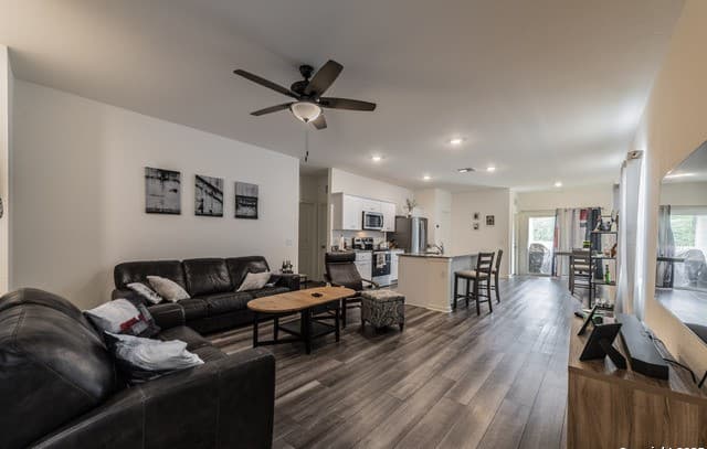 5612 Pearl Meadow — photo 2