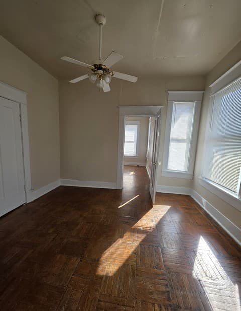 124 E Ashby Unit 6 — photo 3