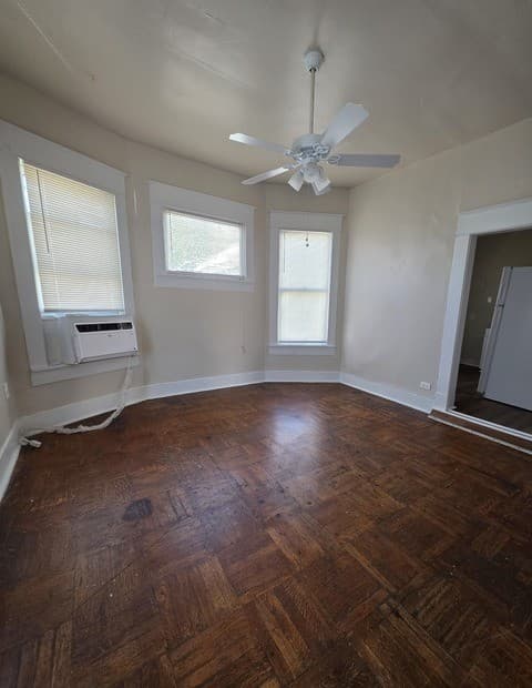 124 E Ashby Unit 6 — photo 5