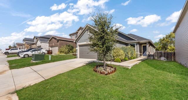 3-bedroom rental at 11727 Black Rose in San Antonio TX