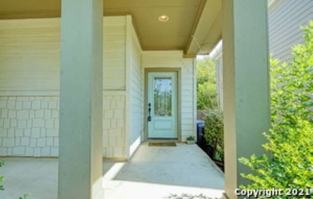 3-bedroom rental at 7106 Sunny Day in San Antonio, TX — photo 4