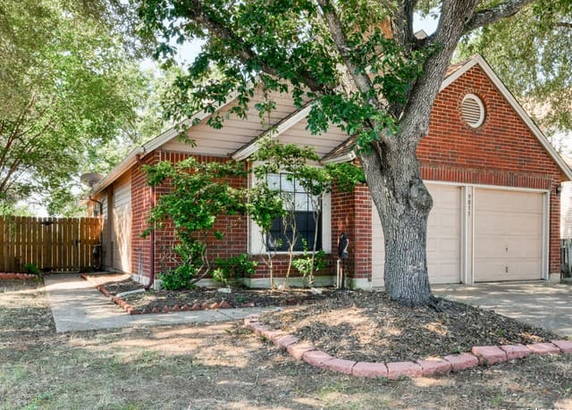 9811 Wagon Train — photo 1