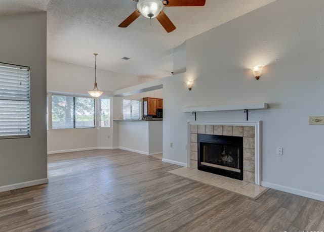 9811 Wagon Train — photo 4