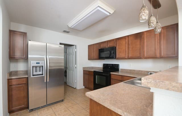 3-bedroom rental at 3727 Fringe Breeze in San Antonio TX