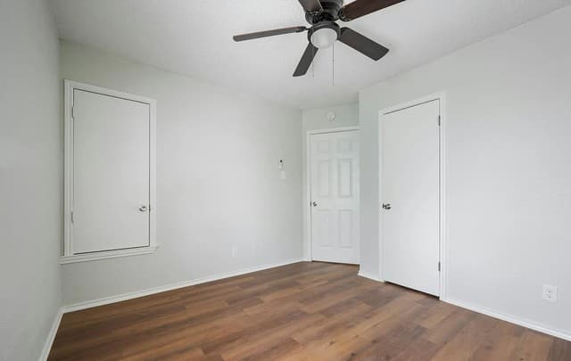 131 Elsie Ave Unit 301 — photo 4