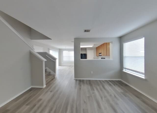 6546 Benwood — photo 3