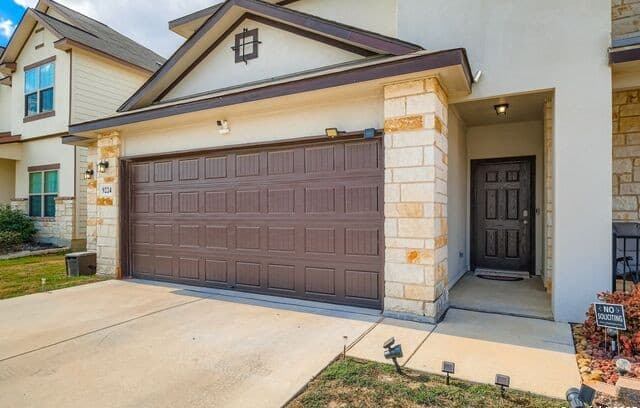 9224 Grand Western — photo 3