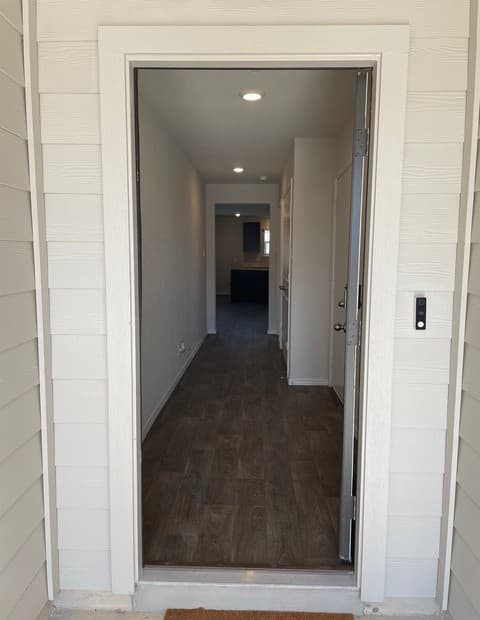3-bedroom rental at 1157 Barn Swallow in San Antonio, TX — photo 5