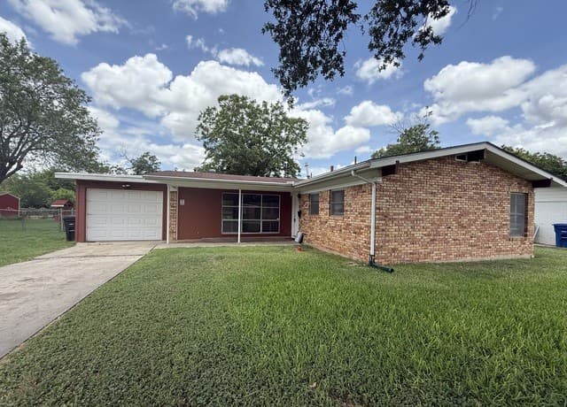 4519 Creekmoor Dr — photo 2