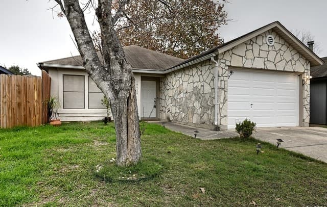 16426 Alwick Ln — photo 2