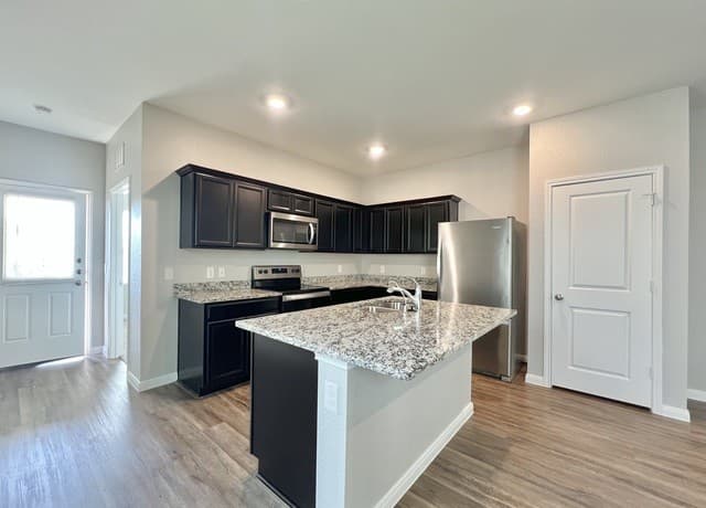 3-bedroom rental at 12756 Cygnus in San Antonio, TX — photo 5