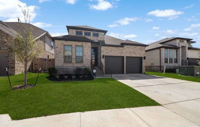4-bedroom rental at 9422 Iron Keeper in San Antonio, TX — photo 3
