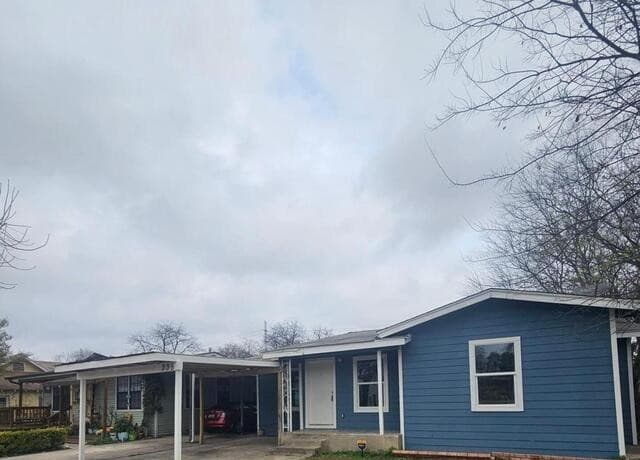 335 Baker — photo 1