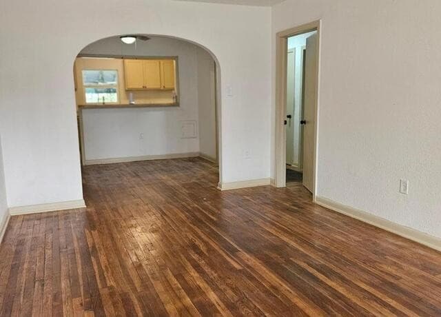 335 Baker — photo 2