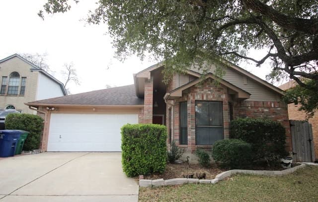 3-bedroom rental at 1023 Hedgestone Dr in San Antonio TX