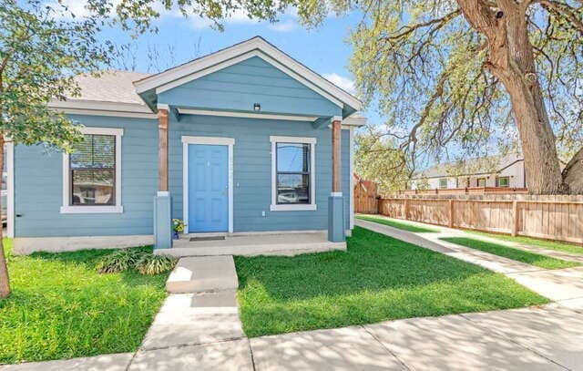 522 Arthur — photo 1