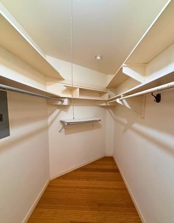 7709 Broadway Unit 323 — photo 2