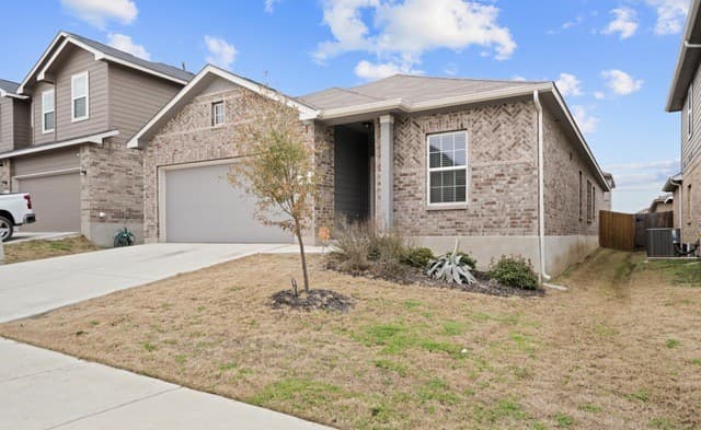 3-bedroom rental at 8907 Arundal Garden in Converse TX