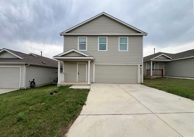 4-bedroom rental at 7227 Satellite Way in San Antonio TX