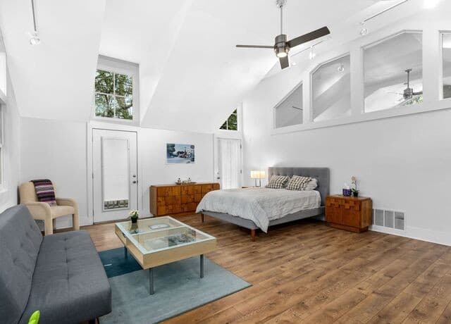 215 Beauregard - Unit B — photo 5